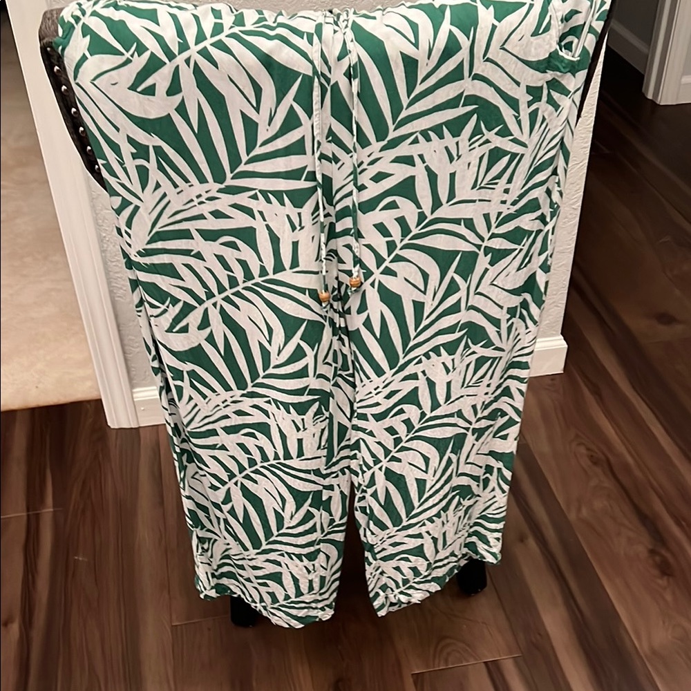 Green and White Leaf Print Pants